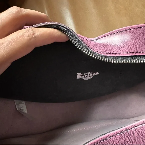 Dr. martens Heart Shaped Distressed Leather Backpack doc marten bag pink black - Picture 17 of 17